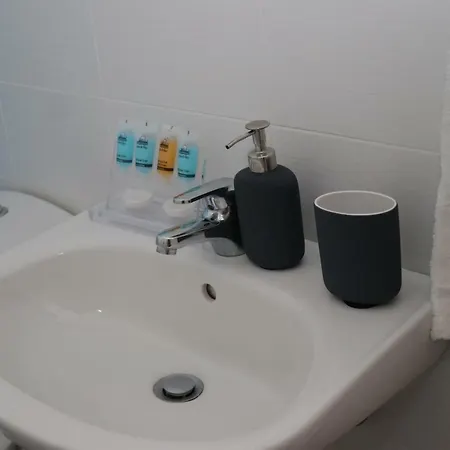 Grace & فندق سيمي